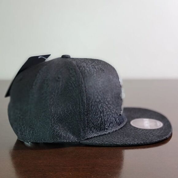 Air Jordan 1 2 3 4 5 6 7 11 12 OG Retro Bred Playoffs Snapback Hat Black Cat New - Picture 3 of 13